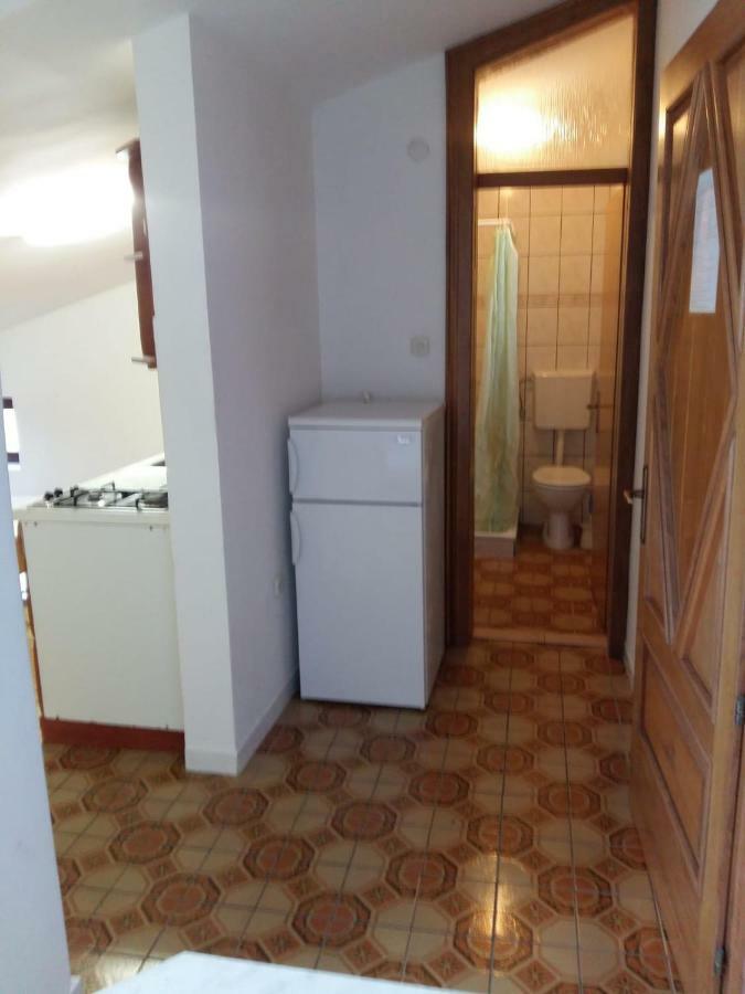 נובליה Apartments Villa Cherry מראה חיצוני תמונה