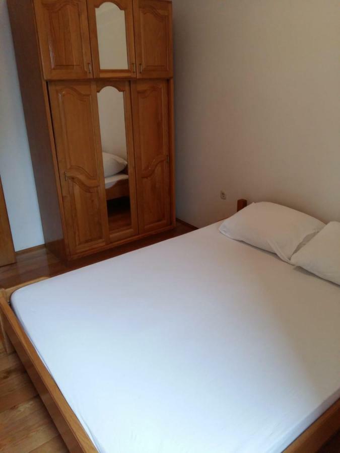 נובליה Apartments Villa Cherry מראה חיצוני תמונה