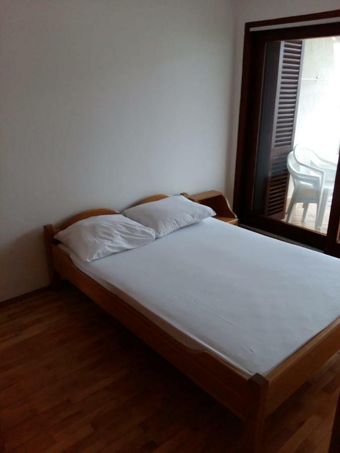 נובליה Apartments Villa Cherry מראה חיצוני תמונה