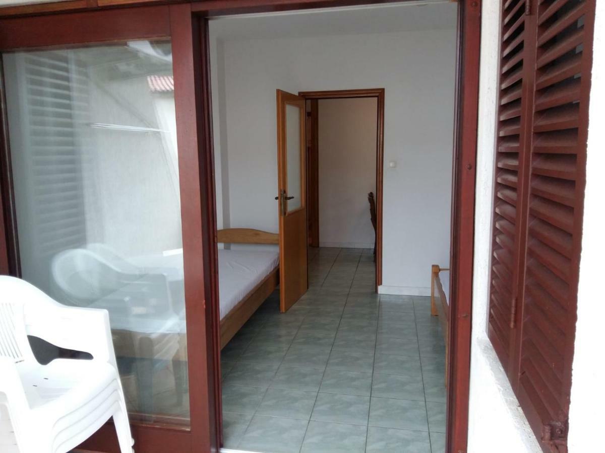 נובליה Apartments Villa Cherry מראה חיצוני תמונה