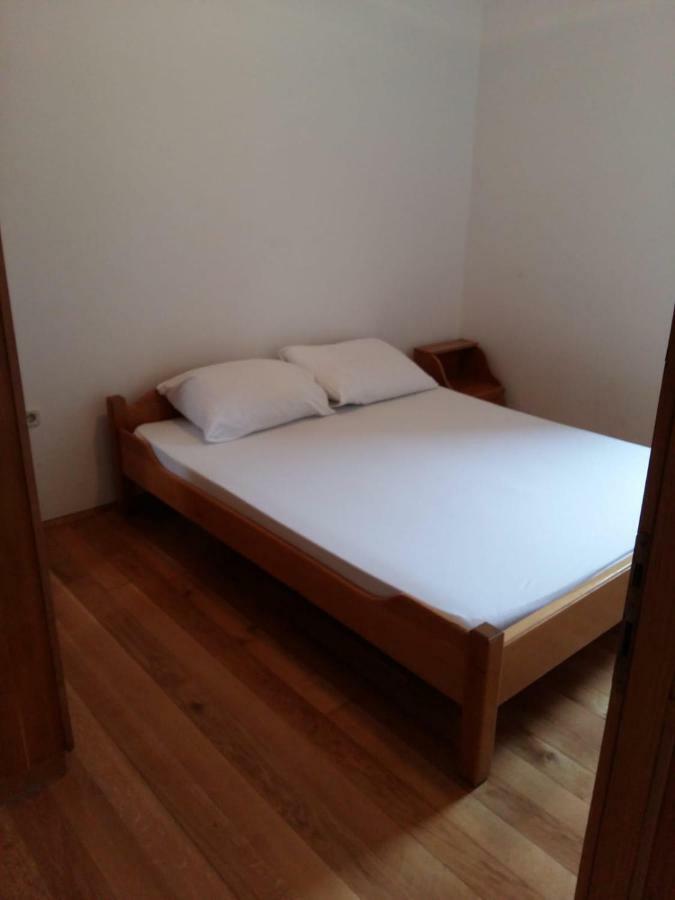 נובליה Apartments Villa Cherry מראה חיצוני תמונה