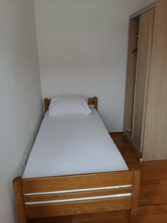 נובליה Apartments Villa Cherry מראה חיצוני תמונה